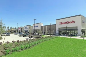 Grand Central Park Conroe cuenta con centros comerciales cerca