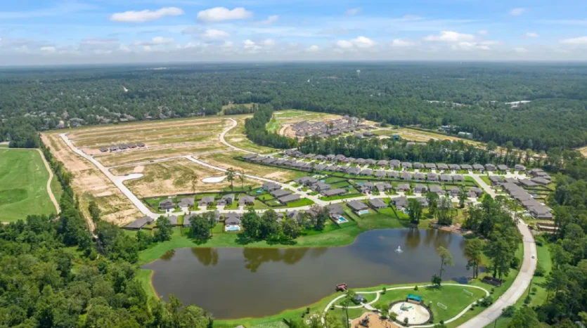 Lakes at Black Oak | Hogares en Medio de la Naturaleza